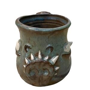 NWOT Hand Thrown Signed‎ 3D Art Pottery Stoneware Sculpture Glazed Mug Art Brown